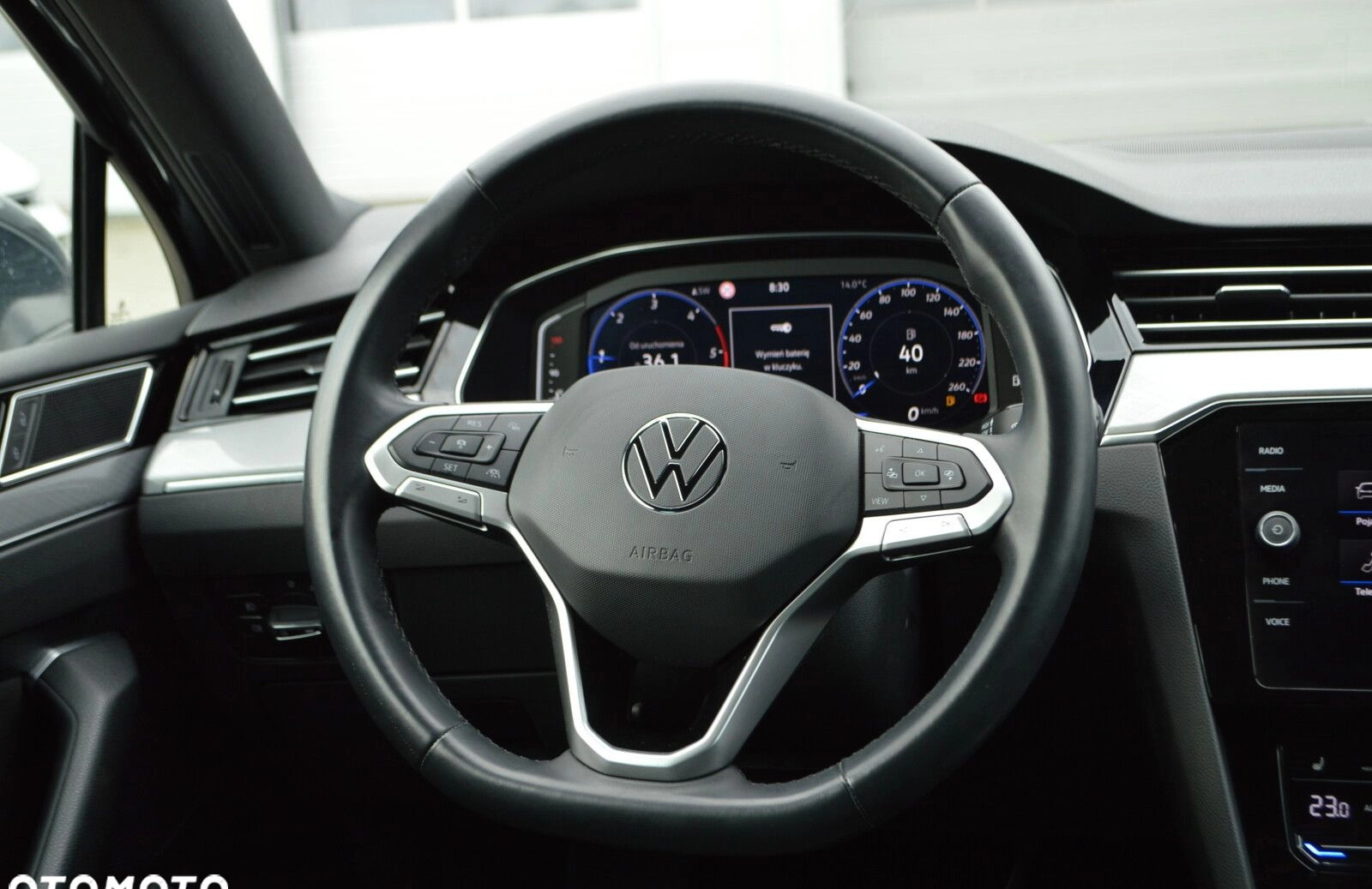Volkswagen Passat cena 115900 przebieg: 79757, rok produkcji 2020 z Rzgów małe 466